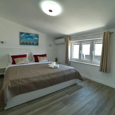 Antonia Apartman
